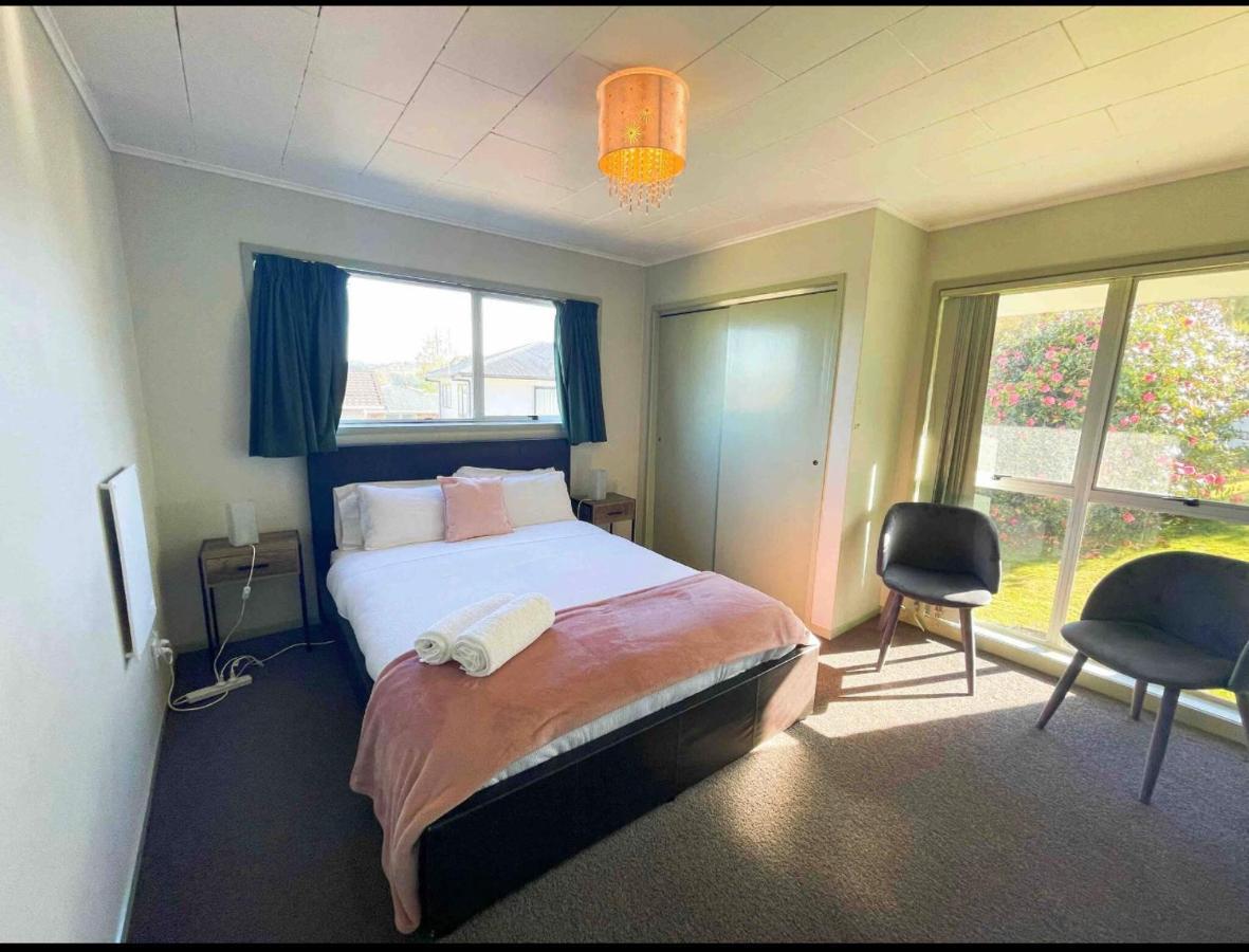 Mountain Top Kiwi Star Holiday Home Rotorua Ngoại thất bức ảnh